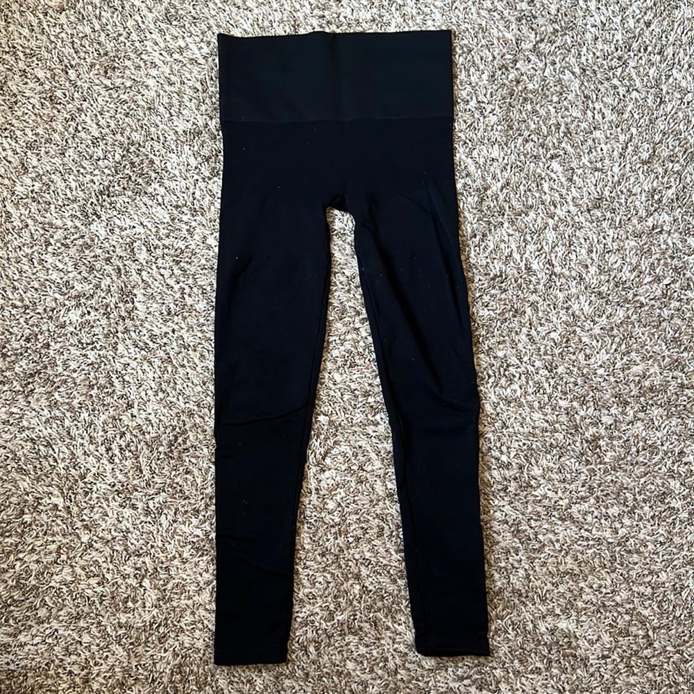 Small BLANQI Everyday Hipster Leggings